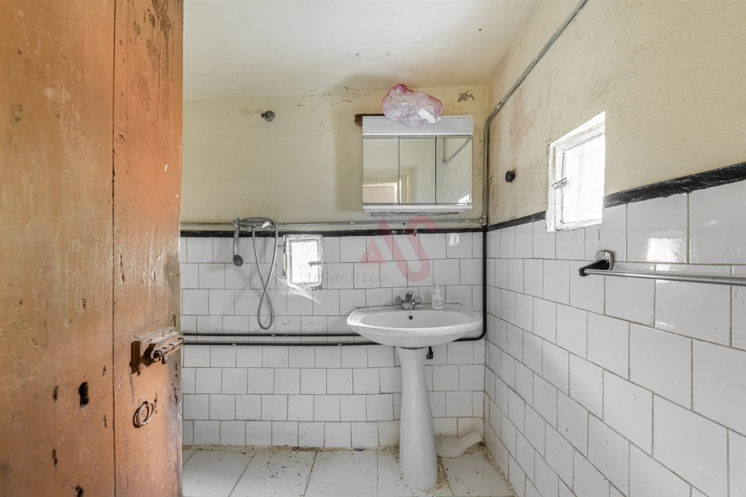 Quinta T6 para Venda em Airão Santa Maria, Airão São João e Vermil Foto 25