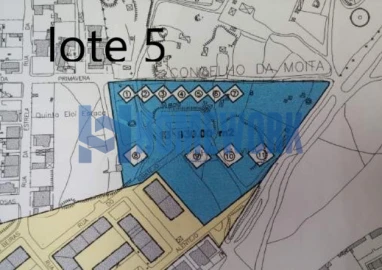 Terreno para Venda em Santo Antonio da Charneca