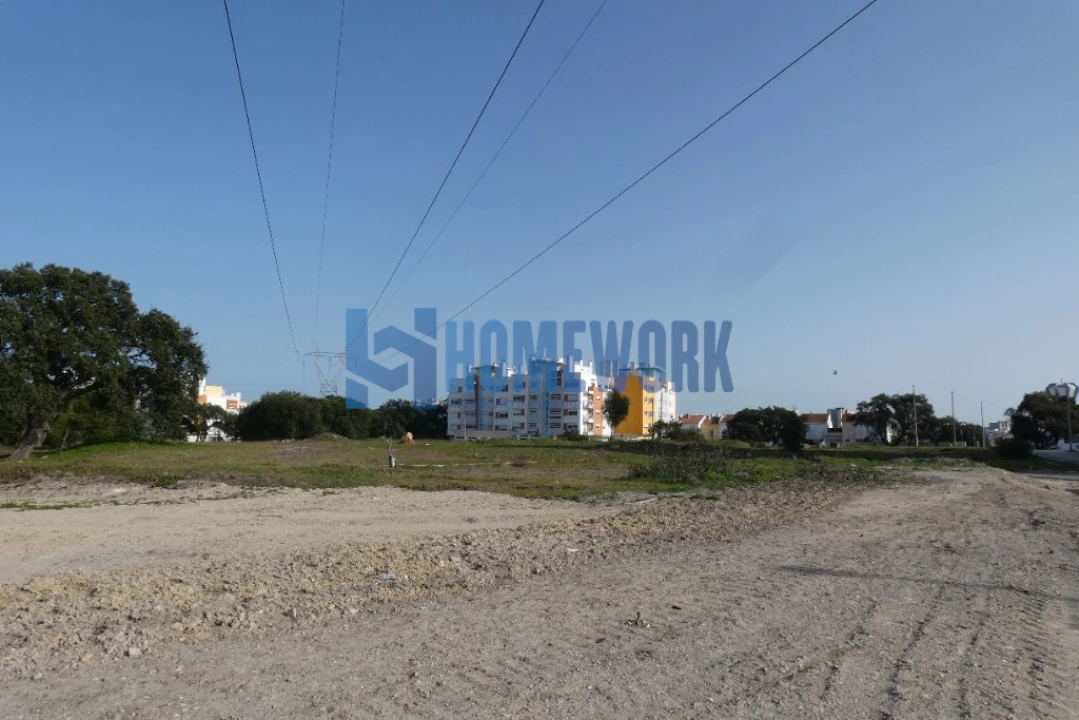 Terreno para Venda em Santo Antonio da Charneca Foto 7