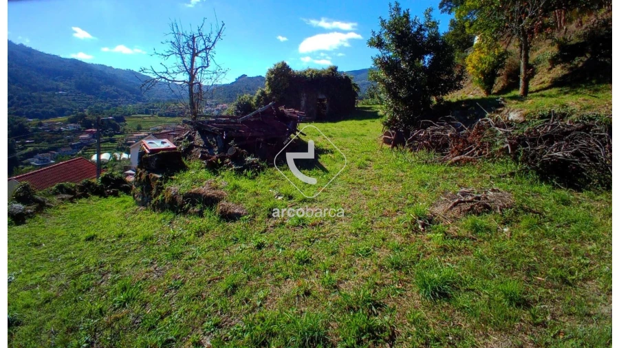 Moradia T3 para Venda em Crasto, Ruivos e Grovelas Foto 9