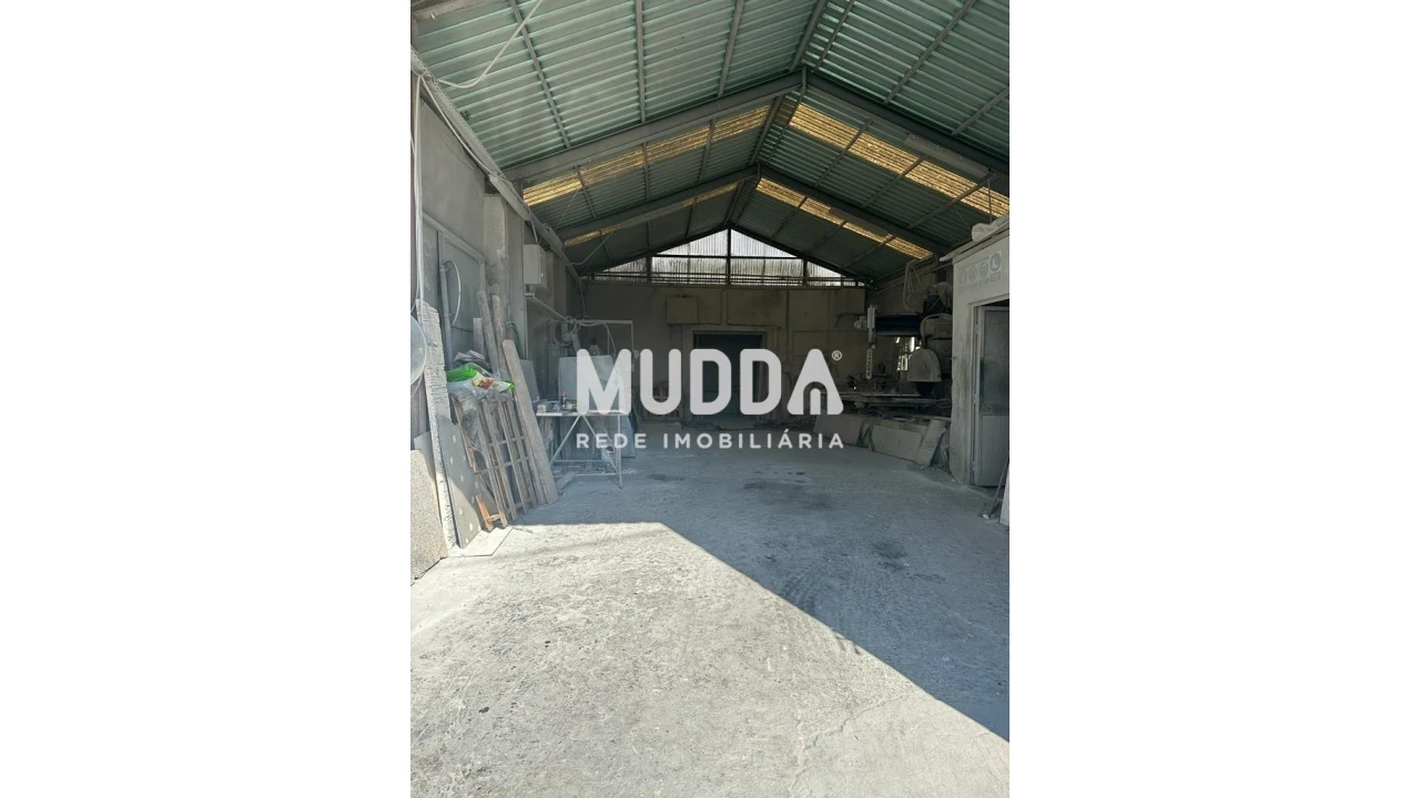 Armazém para Arrendamento em Esmoriz Foto 4