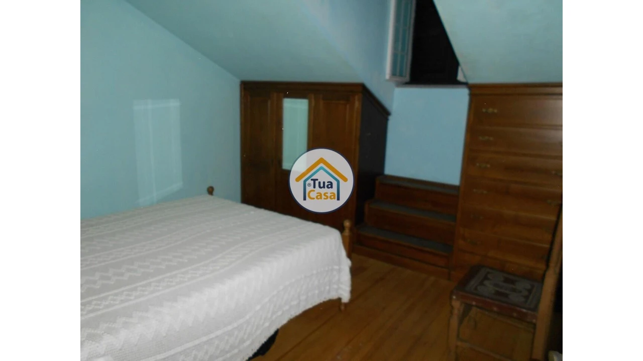 Moradia T6 para Venda em Arca e Varzielas Foto 12