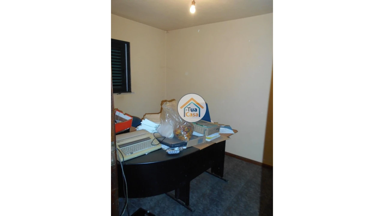 Moradia T6 para Venda em Arca e Varzielas Foto 5