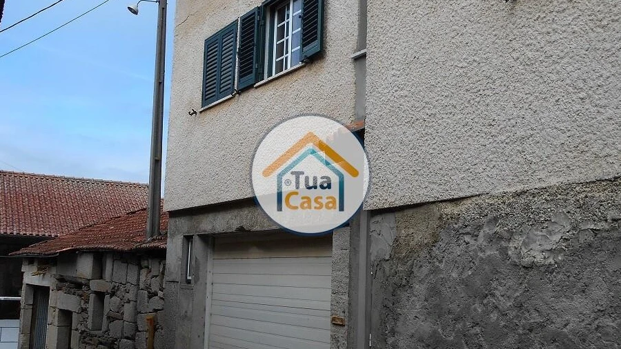 Moradia T6 para Venda em Arca e Varzielas
