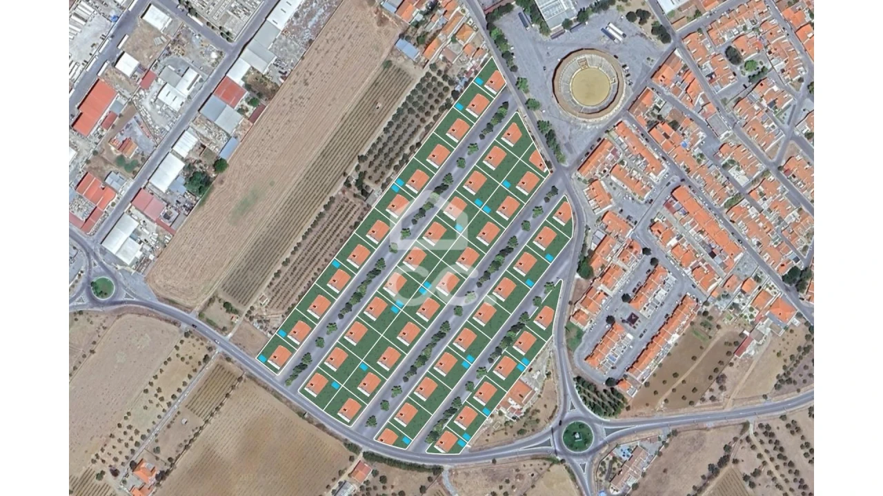Terreno para Venda em Reguengos de Monsaraz Foto 2