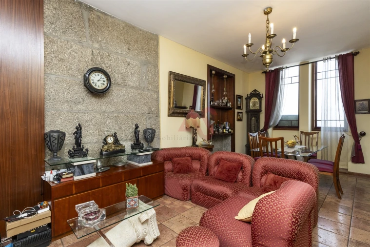 Moradia T7 para Venda em Bairro Foto 7