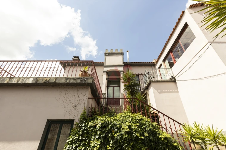 Moradia T7 para Venda em Bairro Foto 45