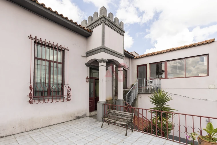 Moradia T7 para Venda em Bairro Foto 28