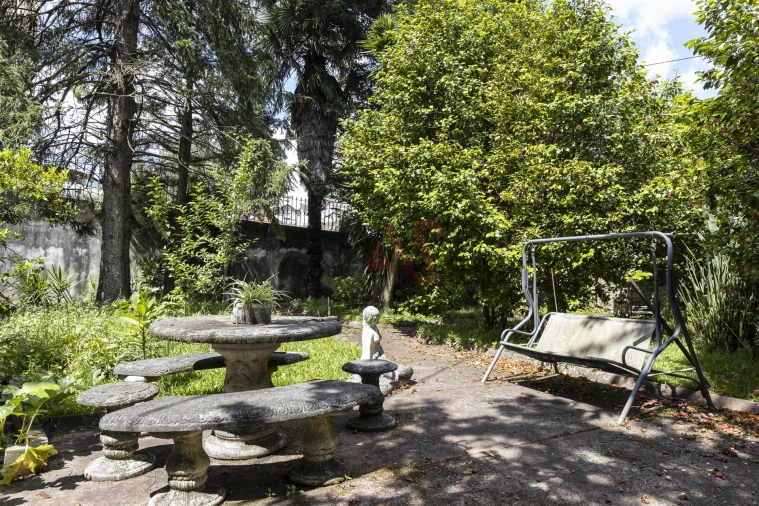 Moradia T7 para Venda em Bairro Foto 53