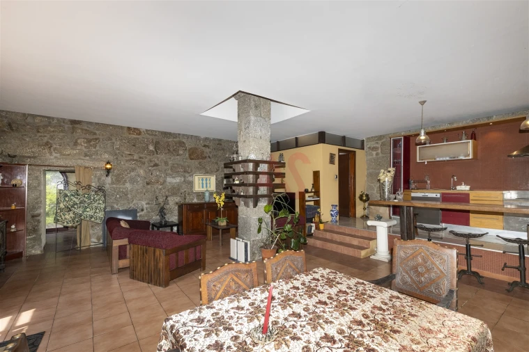 Moradia T7 para Venda em Bairro Foto 34