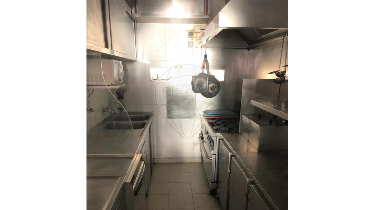 Loja para Venda em Santa Maria e São Miguel, São Martinho, São Pedro Penaferrim Foto 4