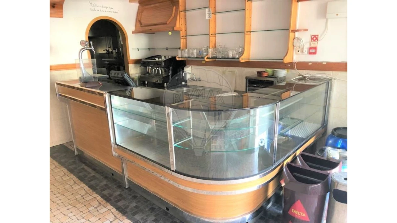 Loja para Venda em Santa Maria e São Miguel, São Martinho, São Pedro Penaferrim Foto 2