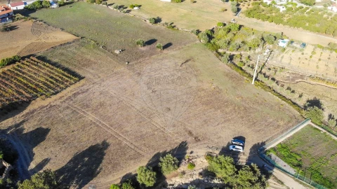 Terreno para Venda em Alhandra, São João dos Montes e Calhandriz