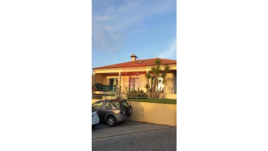 Moradia T3 para Venda em Castelo do Neiva Foto 3