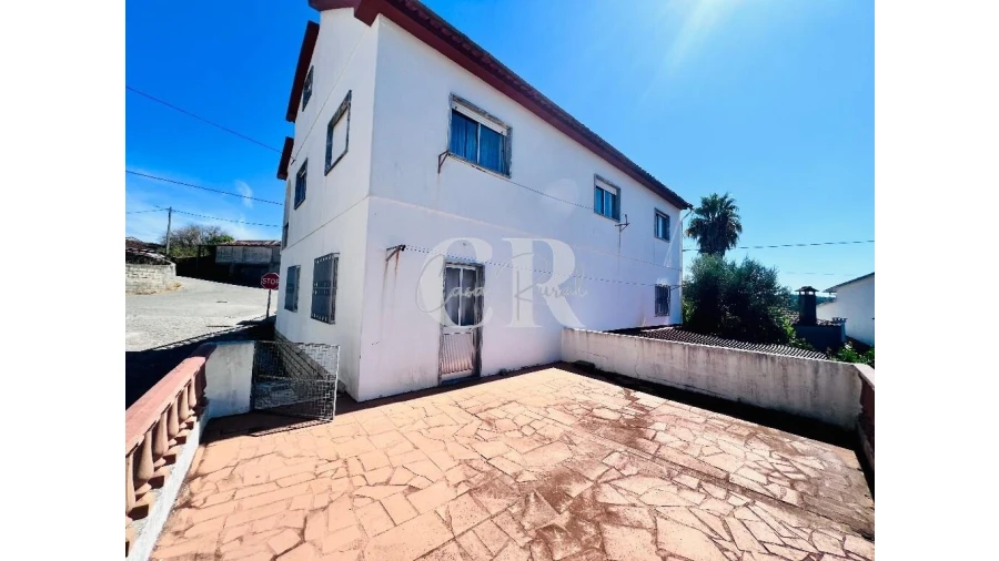 Moradia T3 para Venda em Graça Foto 24