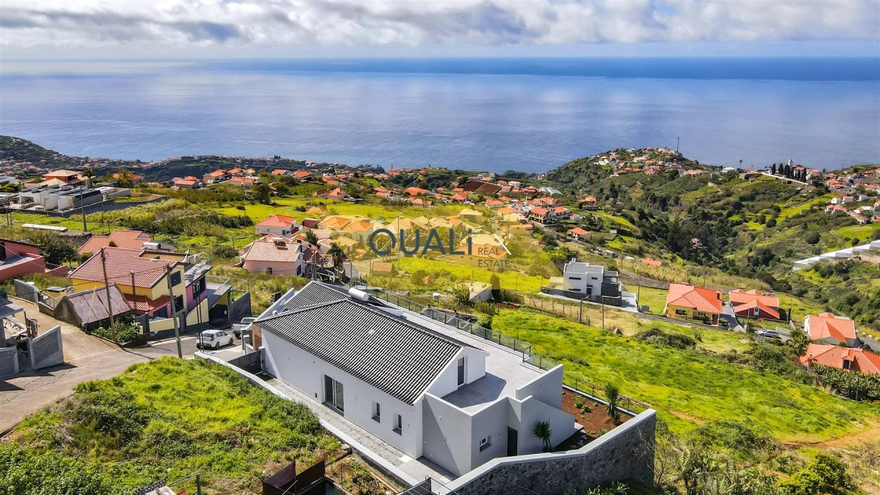 Moradia T3 para Venda em Ponta do Sol Foto 37