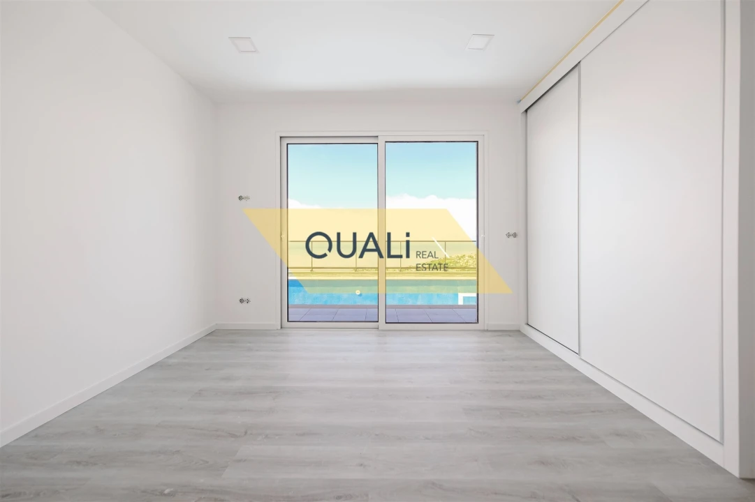 Moradia T3 para Venda em Ponta do Sol Foto 10