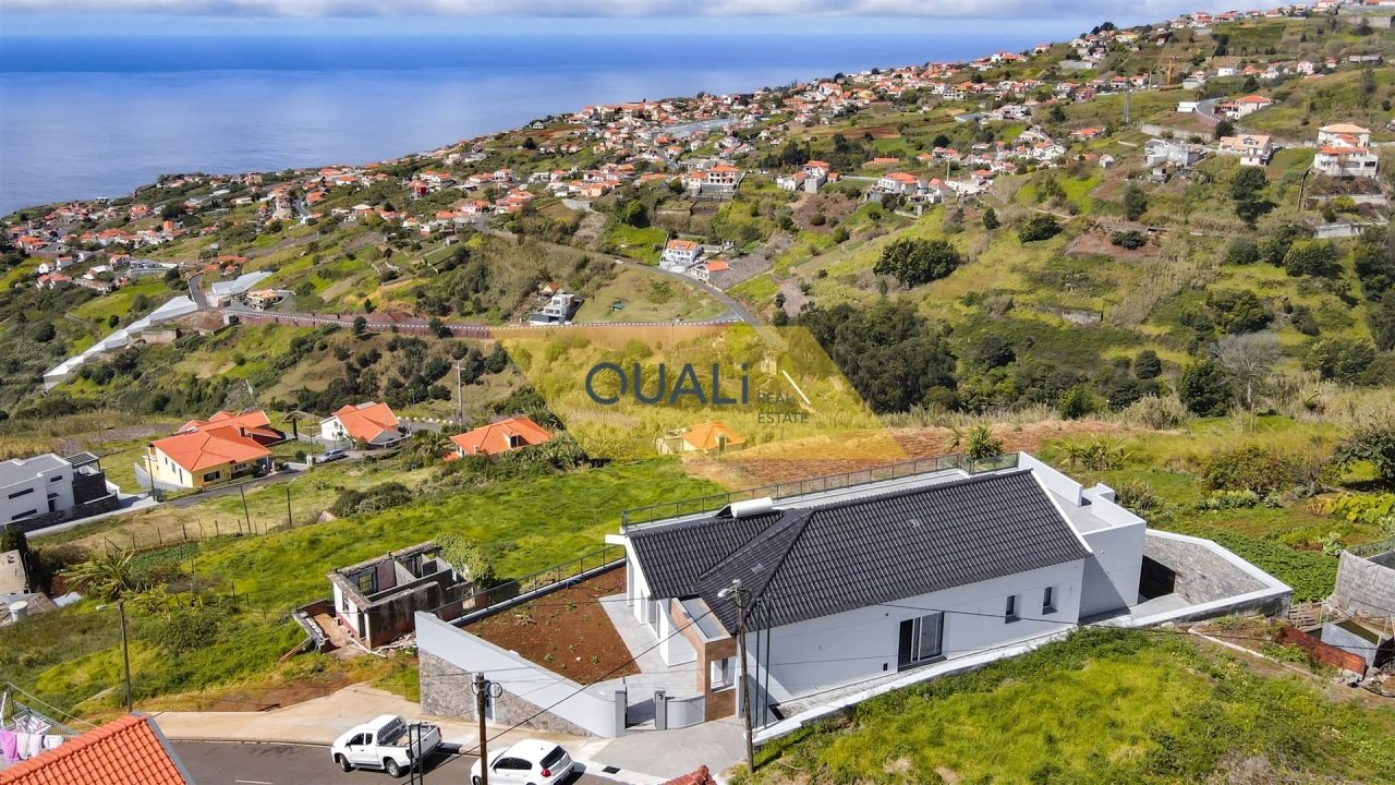 Moradia T3 para Venda em Ponta do Sol Foto 36