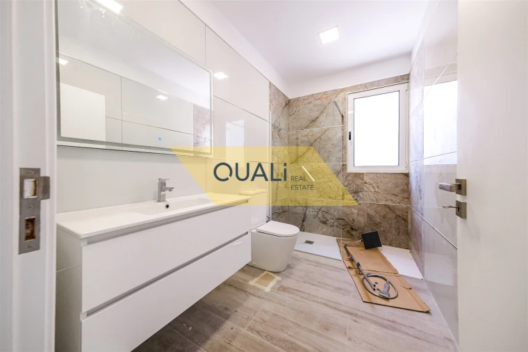 Moradia T3 para Venda em Ponta do Sol Foto 8