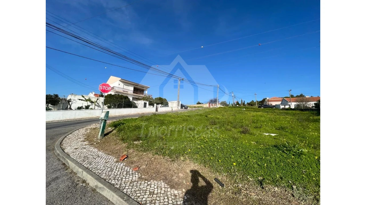 Terreno para Venda em Vialonga Foto 1