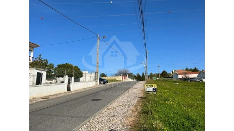 Terreno para Venda em Vialonga