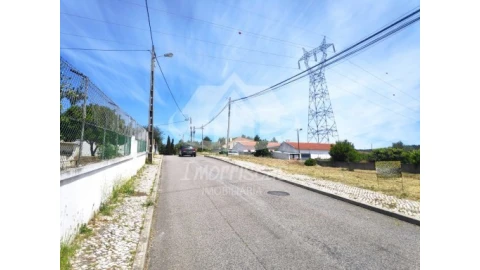 Terreno para Venda em Vialonga
