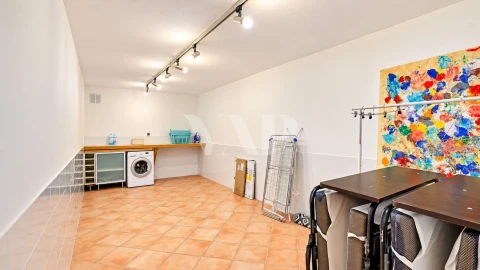Moradia T6 para Venda em Quarteira