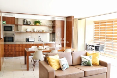 Apartamento T2 para Arrendamento férias em Albufeira e Olhos de Água