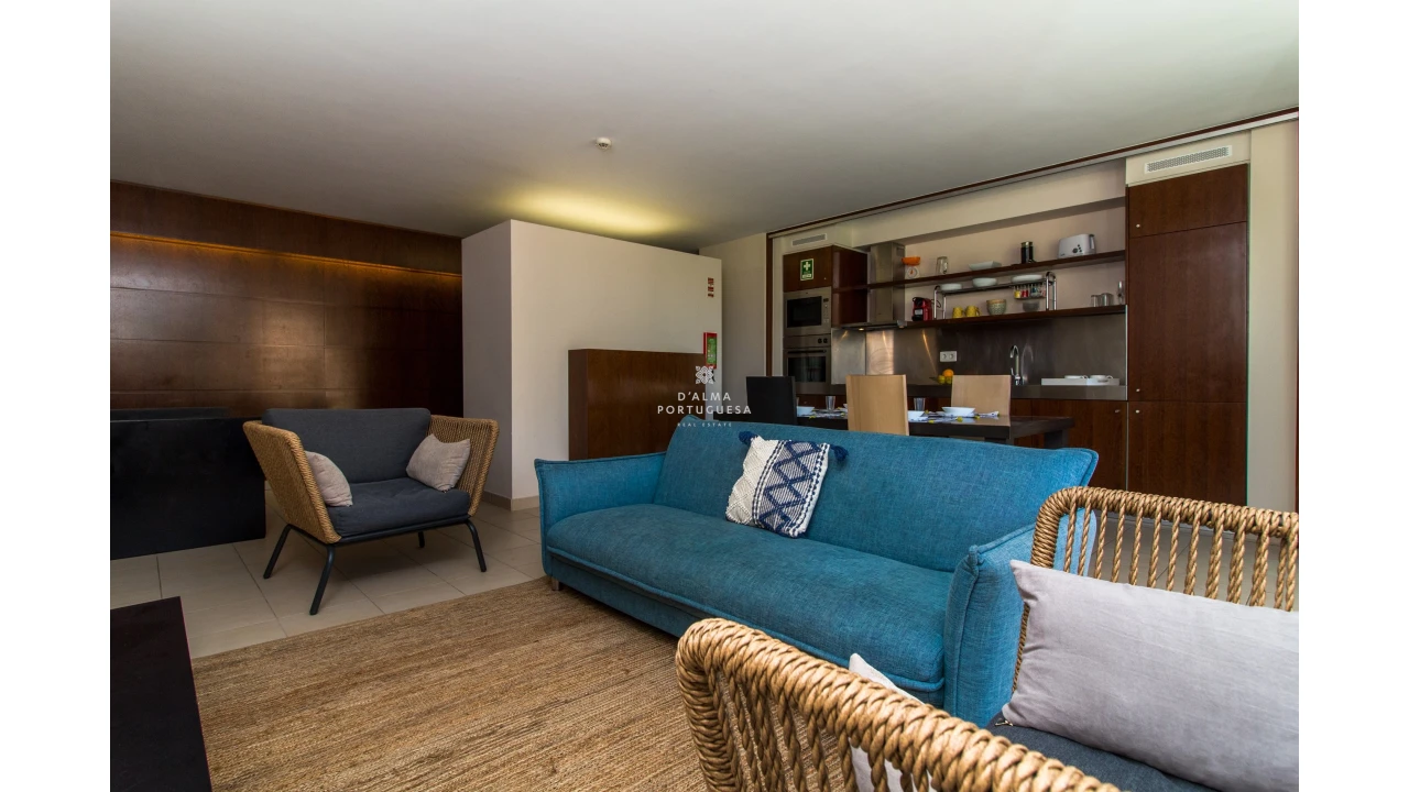 Apartamento T2 para Arrendamento férias em Guia Foto 17