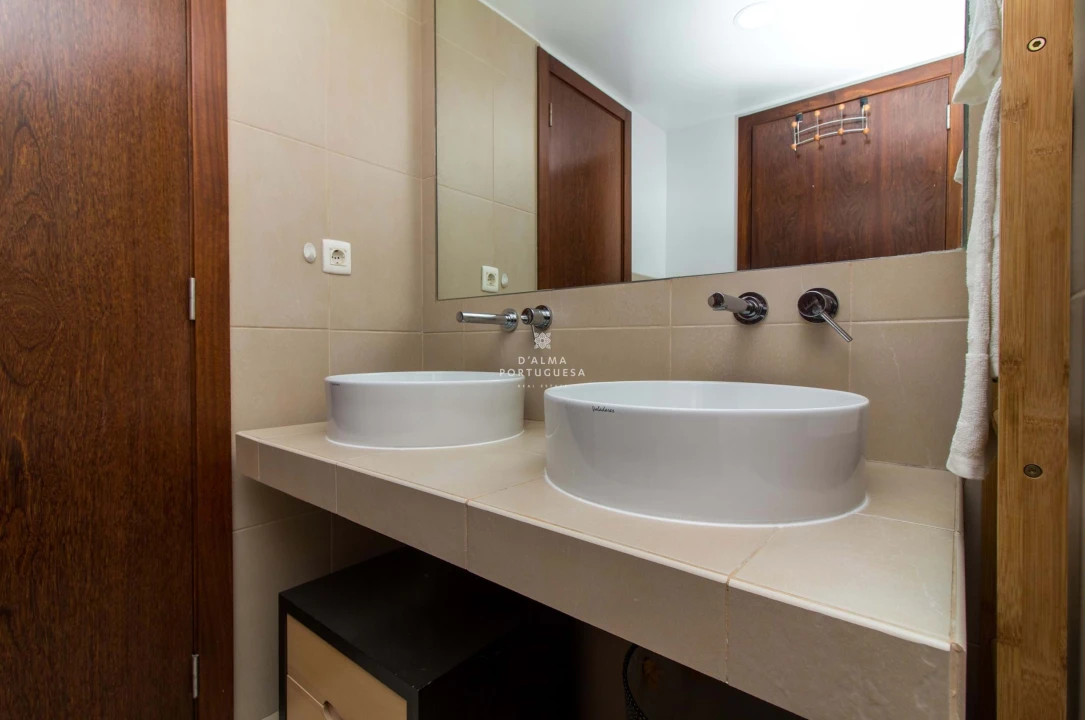 Apartamento T2 para Arrendamento férias em Guia Foto 36