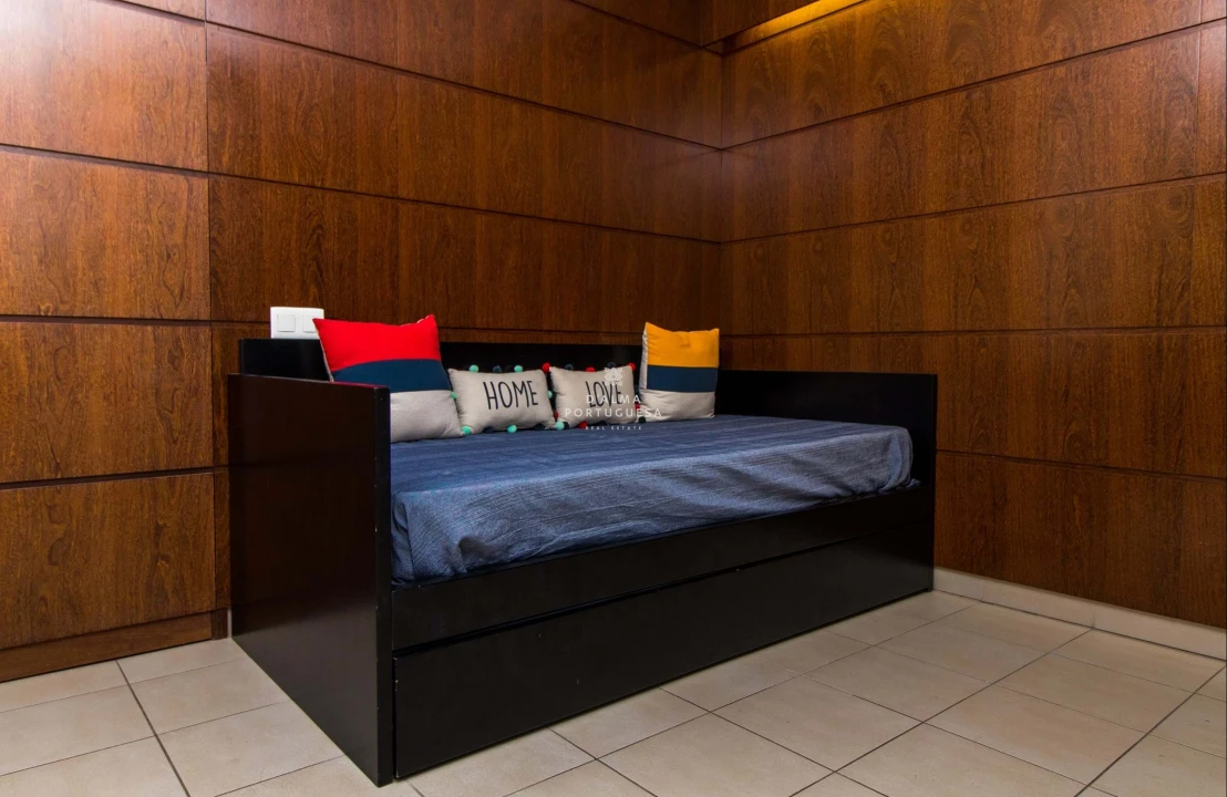Apartamento T2 para Arrendamento férias em Guia Foto 81