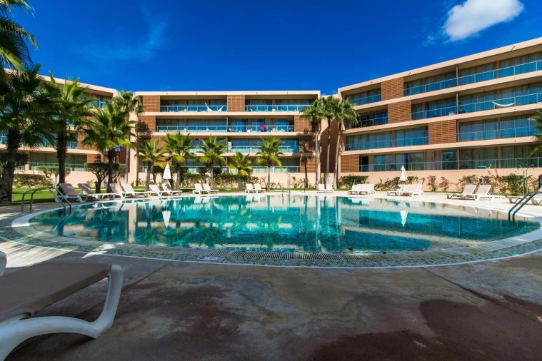 Apartamento T2 para Arrendamento férias em Guia Foto 84