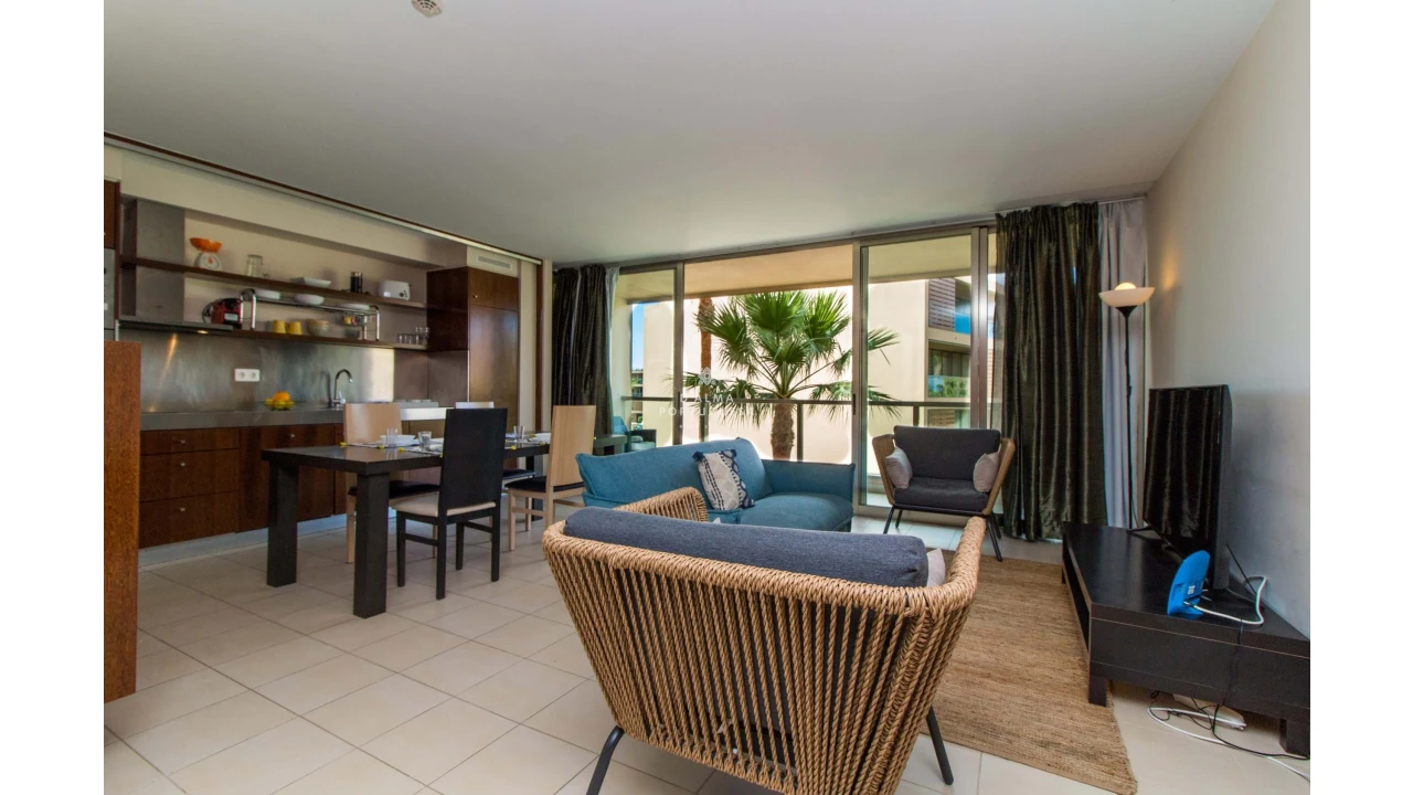 Apartamento T2 para Arrendamento férias em Guia Foto 11