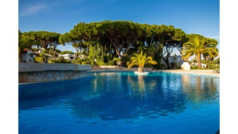 Apartamento T2 para Arrendamento férias em Albufeira e Olhos de Água