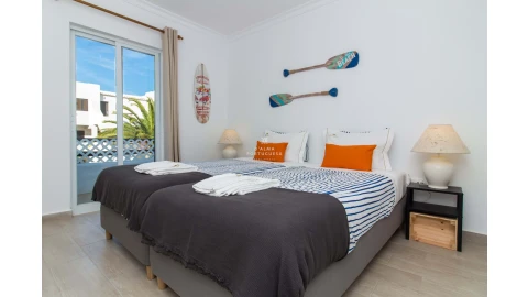 Apartamento T2 para Arrendamento férias em Albufeira e Olhos de Água