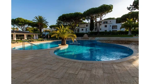 Apartamento T2 para Arrendamento férias em Albufeira e Olhos de Água