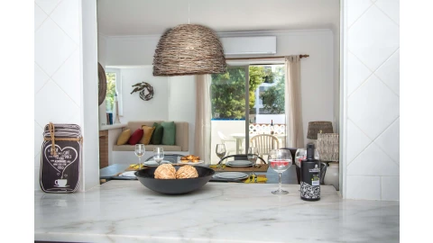 Apartamento T2 para Arrendamento férias em Albufeira e Olhos de Água