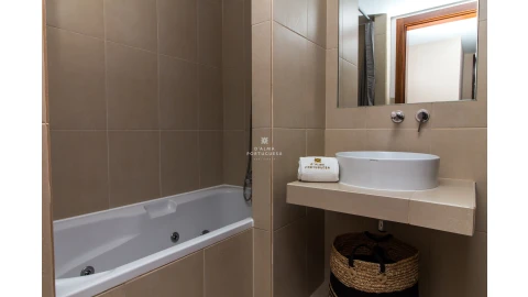 Apartamento T3 para Arrendamento férias em Albufeira e Olhos de Água