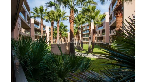 Apartamento T3 para Arrendamento férias em Albufeira e Olhos de Água