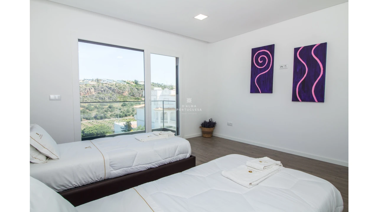 Moradia T5 para Arrendamento férias em Albufeira e Olhos de Água Foto 34