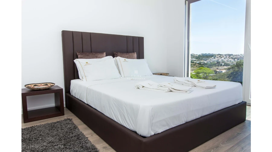 Moradia T5 para Arrendamento férias em Albufeira e Olhos de Água Foto 33