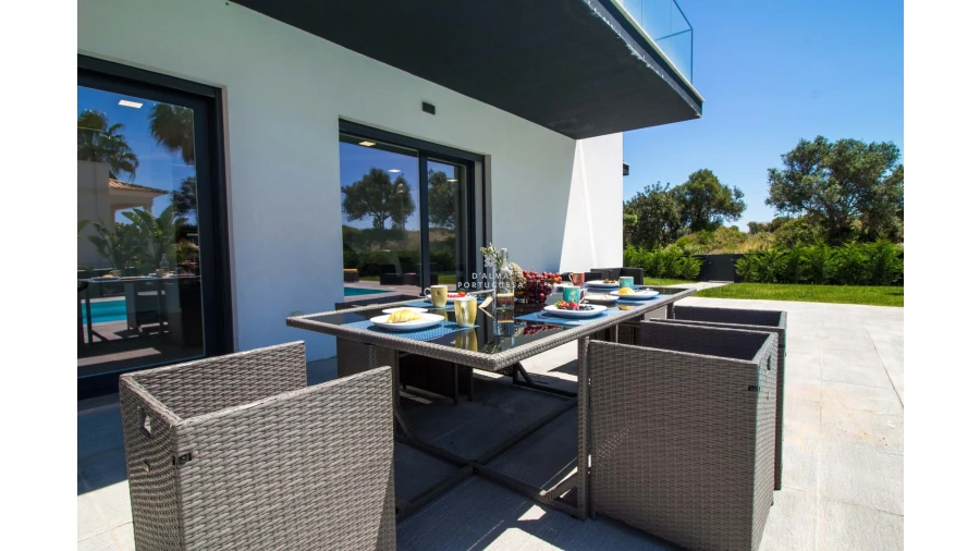 Moradia T5 para Arrendamento férias em Albufeira e Olhos de Água Foto 43