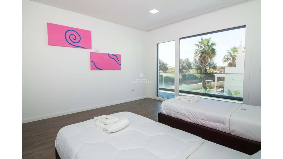 Moradia T5 para Arrendamento férias em Albufeira e Olhos de Água Foto 28