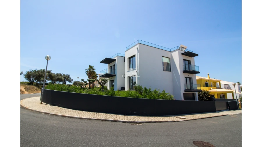 Moradia T5 para Arrendamento férias em Albufeira e Olhos de Água Foto 53