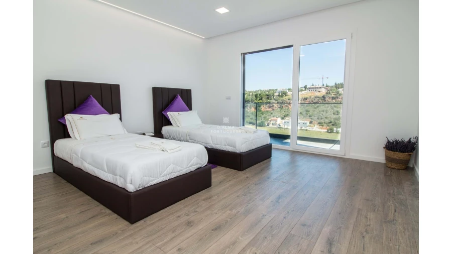 Moradia T5 para Arrendamento férias em Albufeira e Olhos de Água Foto 35