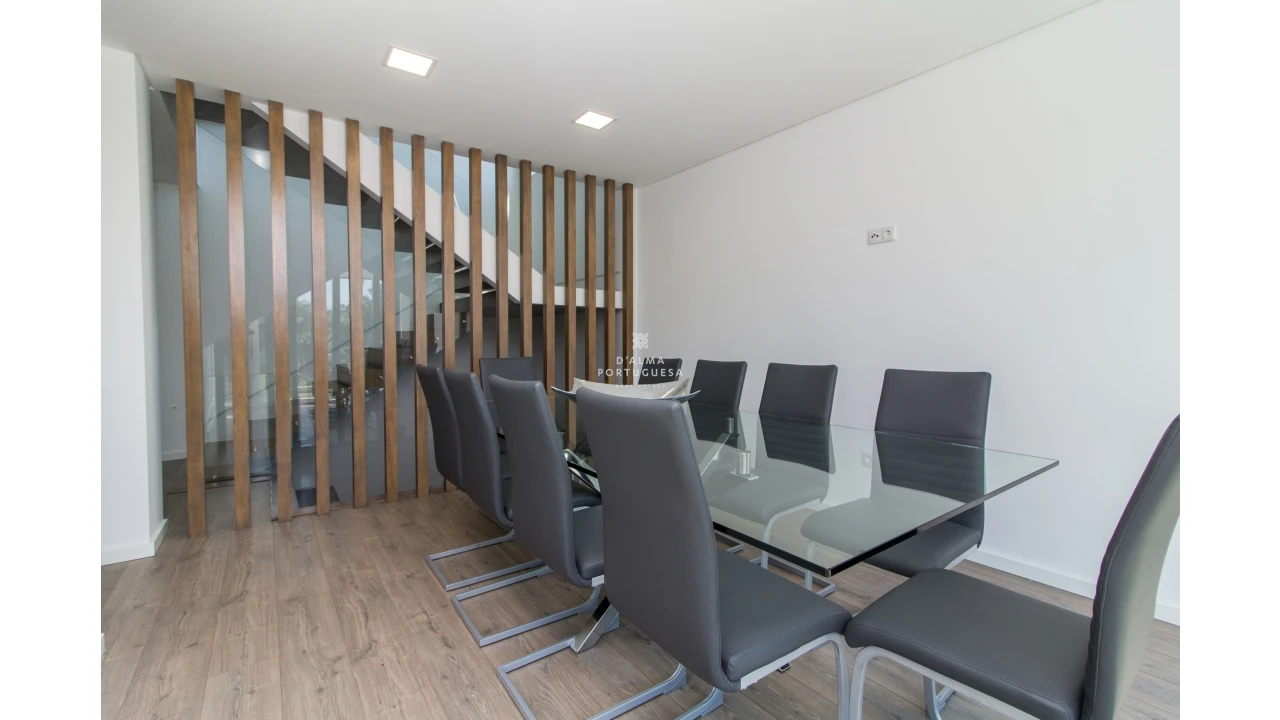 Moradia T5 para Arrendamento férias em Albufeira e Olhos de Água Foto 5