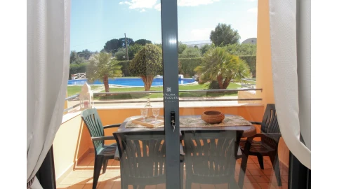 Apartamento T2 para Arrendamento férias em Albufeira e Olhos de Água