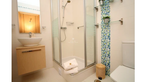 Apartamento T2 para Arrendamento férias em Albufeira e Olhos de Água