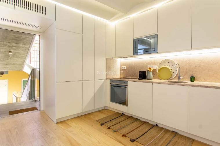 Apartamento T1 para Venda em Misericórdia Foto 6