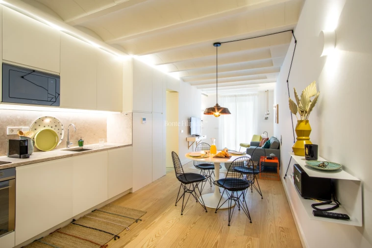 Apartamento T1 para Venda em Misericórdia Foto 4